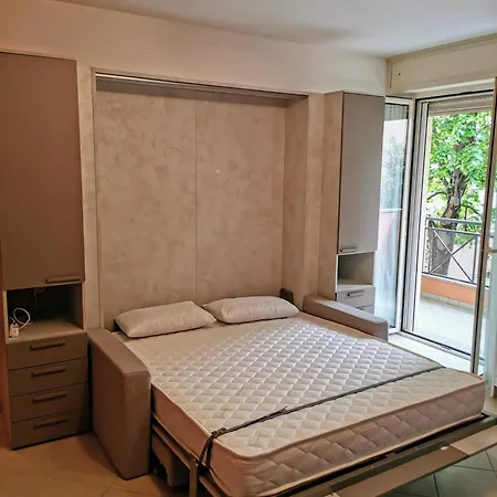 700 Mt Dal Mare, Monolocale Con Box Privato Διαμέρισμα Ρίμινι