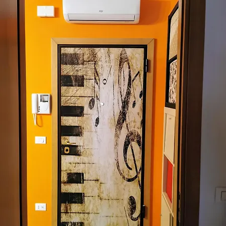 700 Mt Dal Mare, Monolocale Con Box Privato